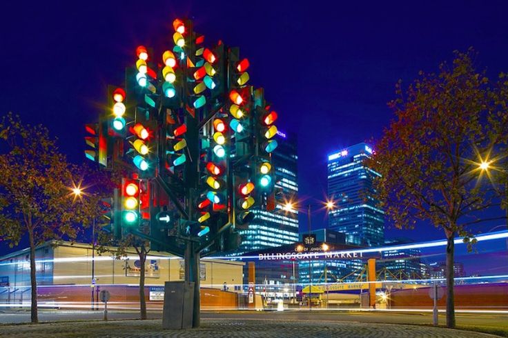Cây đèn tín hiệu giao thông độc đáo ở London